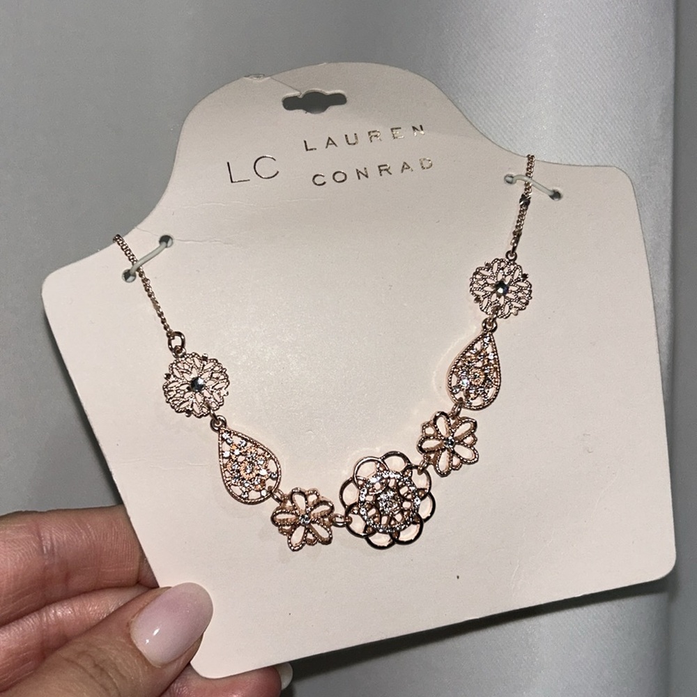 {LC Lauren Conrad} Rose Gold Necklace, Floral design, NEW/GIFT/BIRTHDAY/PRESENT
